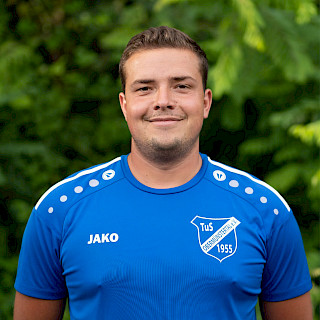 Simon Schelb
